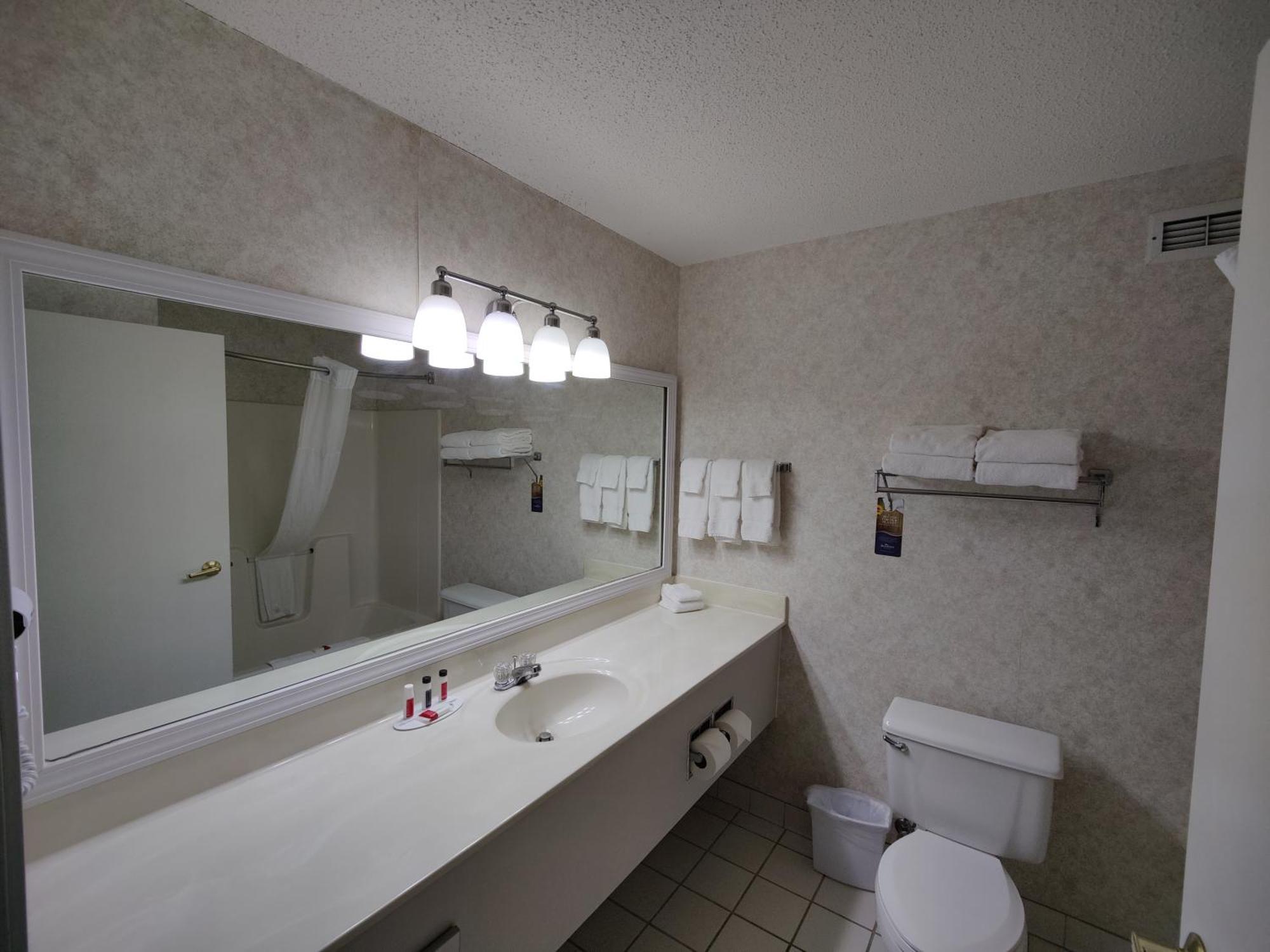 Baymont By Wyndham Albany Hotel Quarto foto